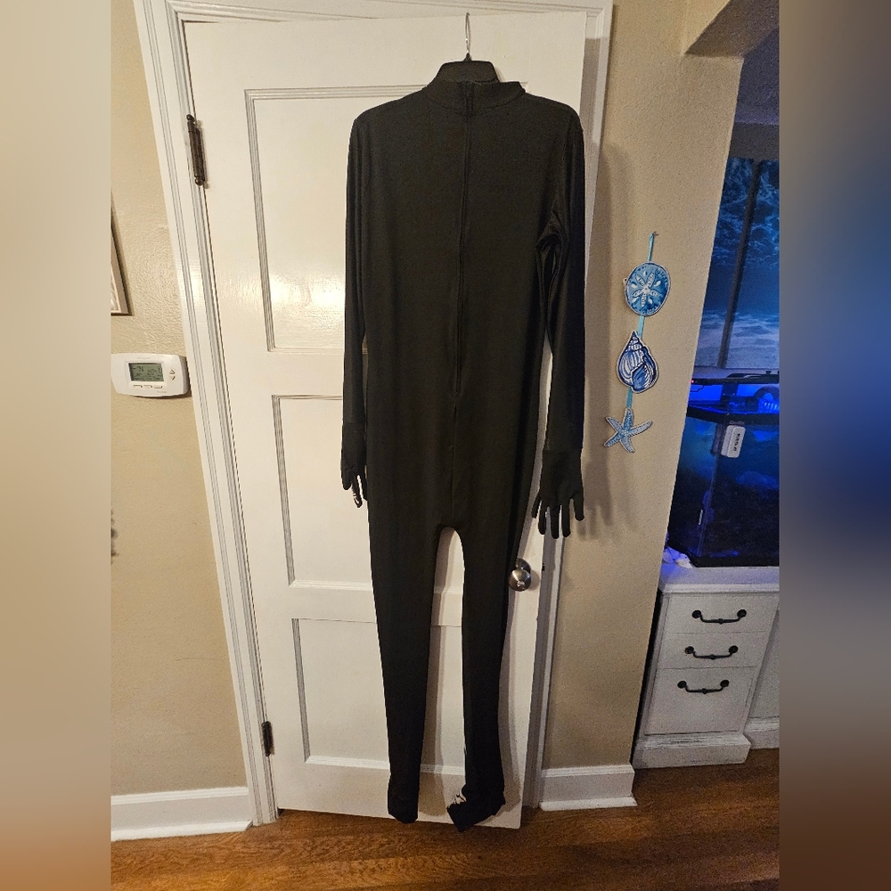 Men's Skeleton Costume - Black and White - Picture 6 of 8